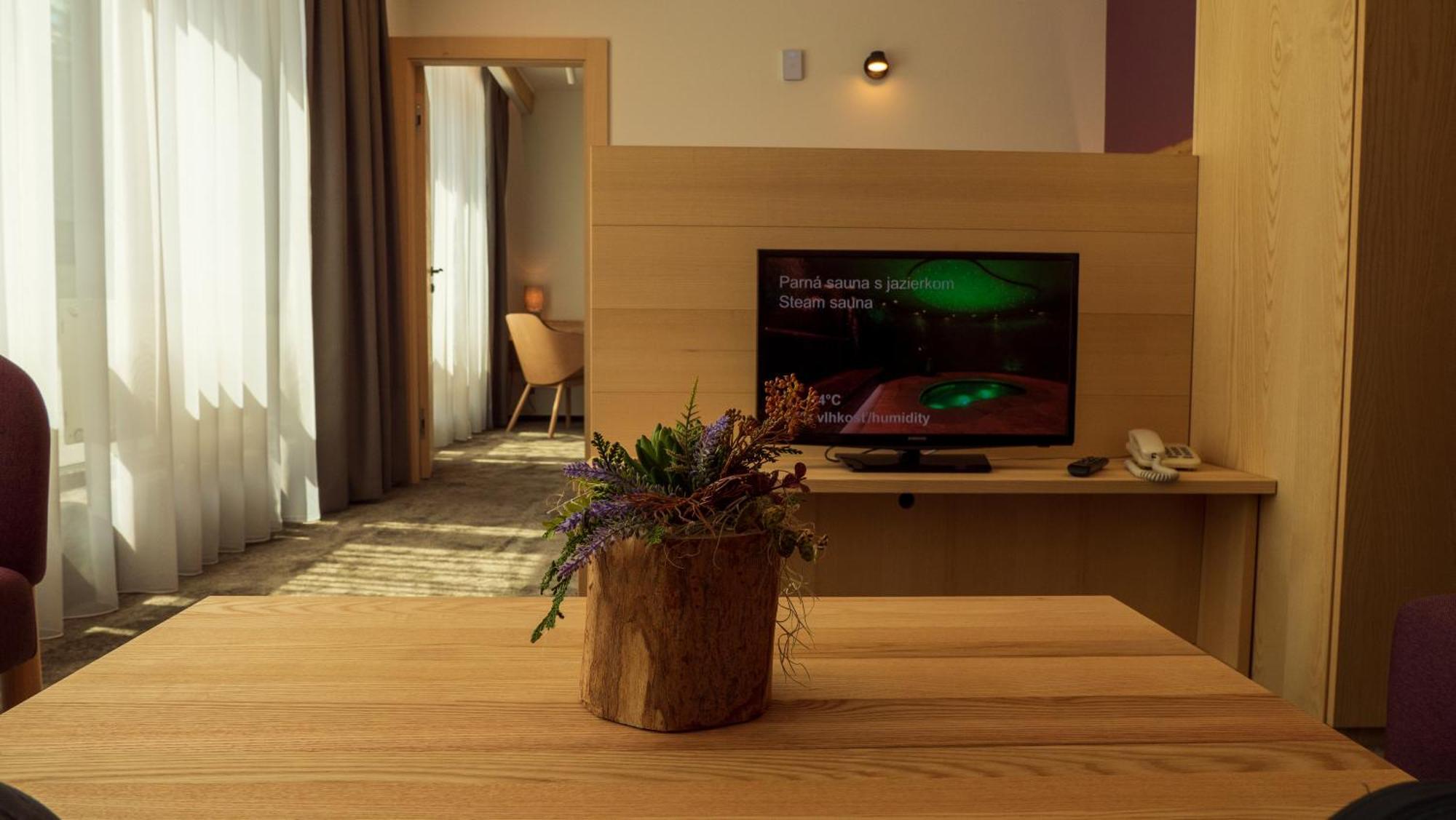 Hotel Sorea Snp Demanovska Dolina Εξωτερικό φωτογραφία